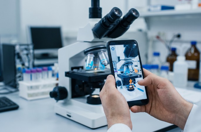 Smart Manuals in Your Pocket: Revolutionizing Equipment Operation with ARM